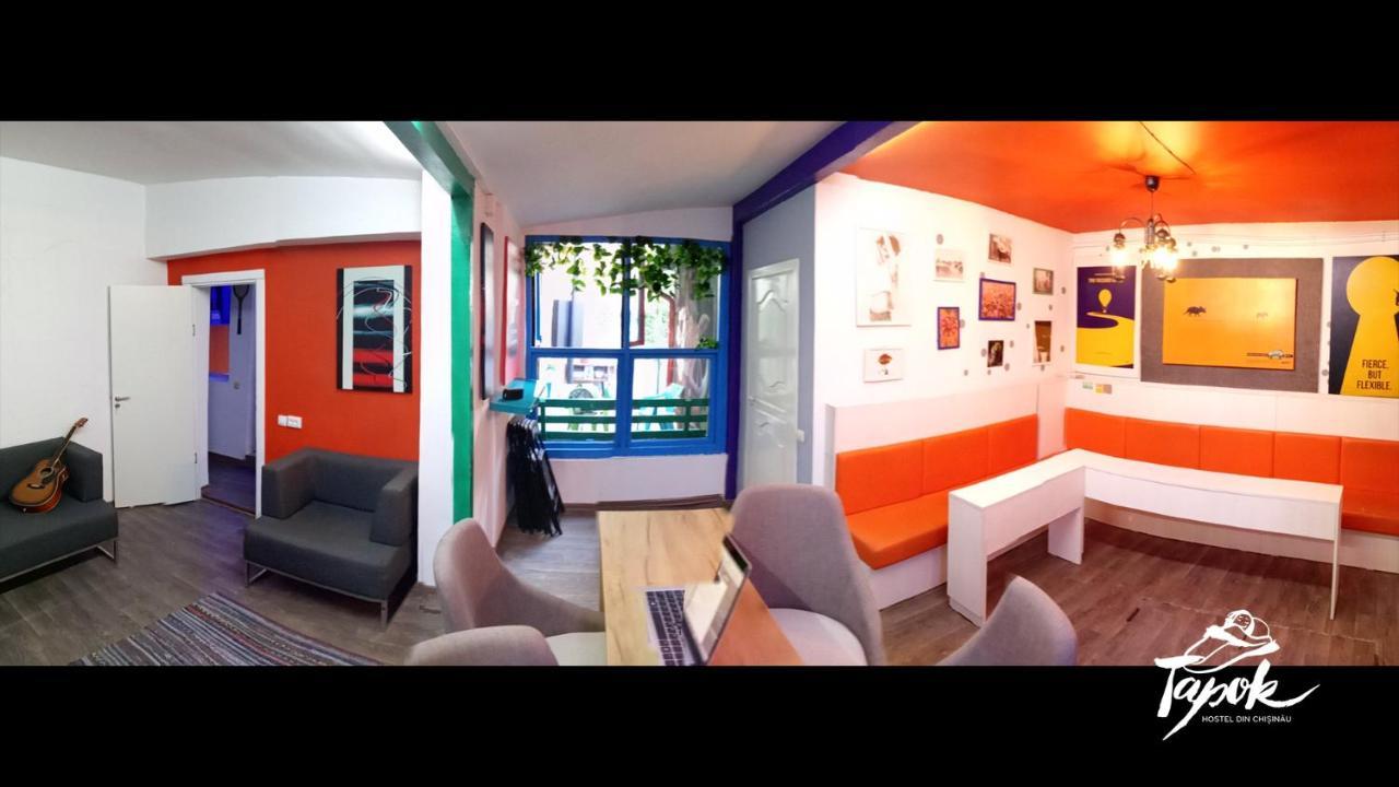 Tapok Hostel Chisinau Eksteriør bilde