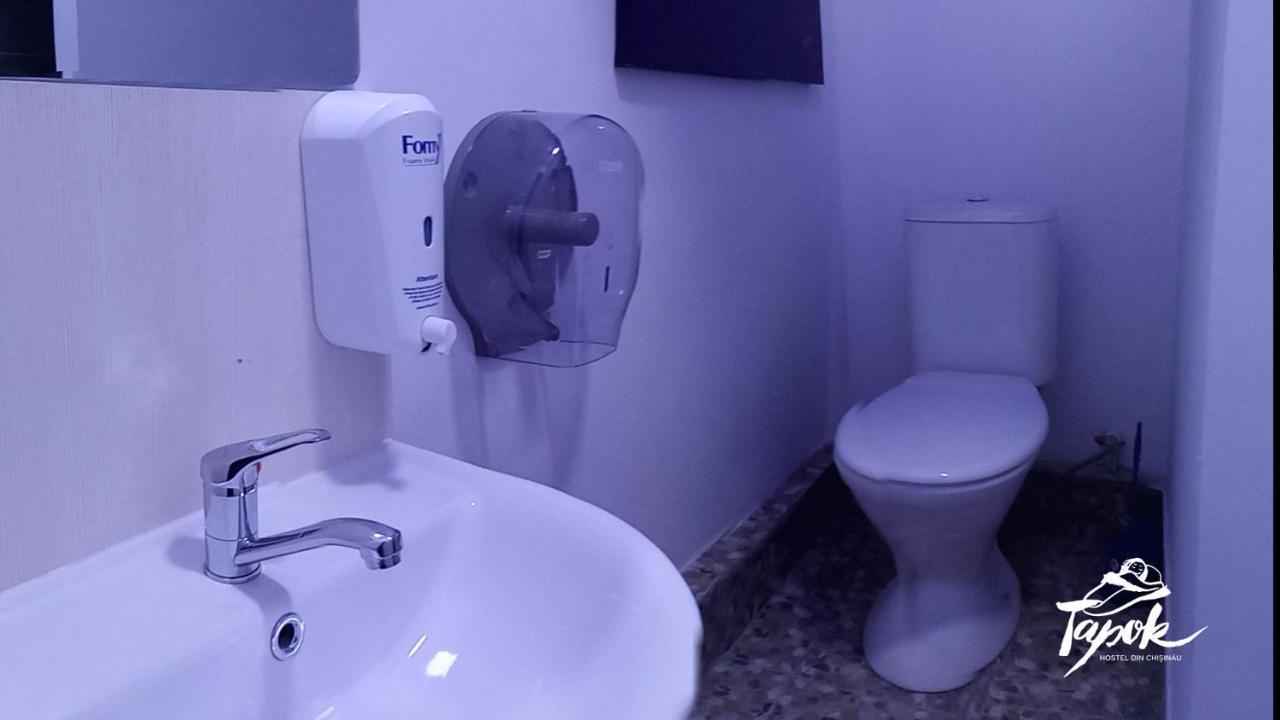 Tapok Hostel Chisinau Eksteriør bilde