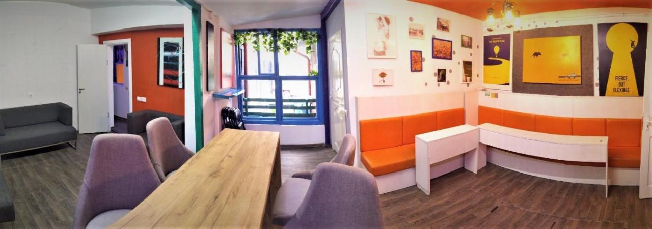 Tapok Hostel Chisinau Eksteriør bilde