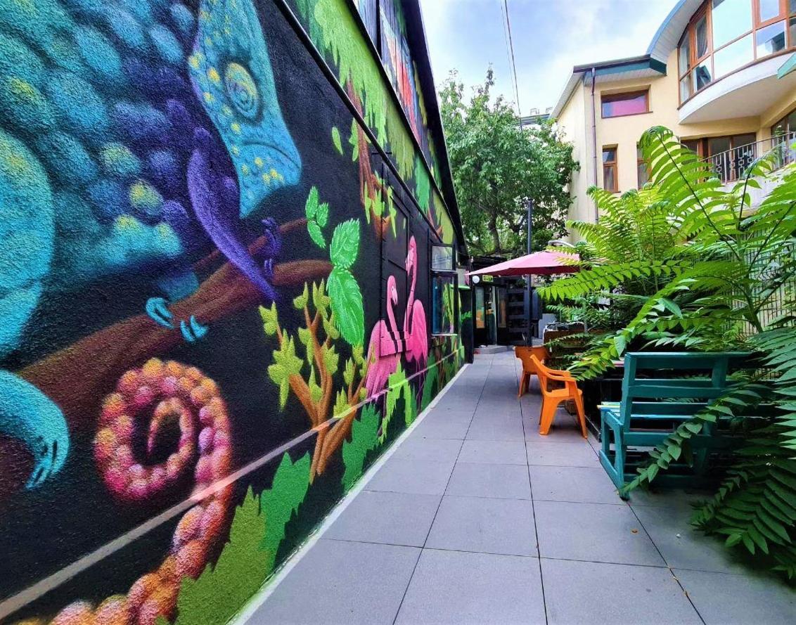 Tapok Hostel Chisinau Eksteriør bilde